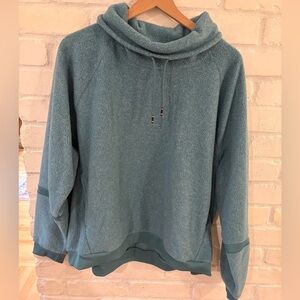 Nike Therma Fleece Cowl Neck Pullover Sweater
(B1)